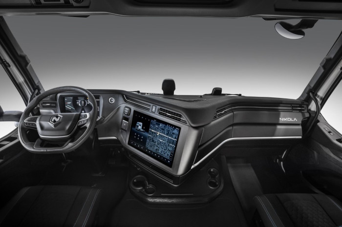 Der Innenraum des  Nikola Tre FCEV (Bild: Nikola / press-inform)